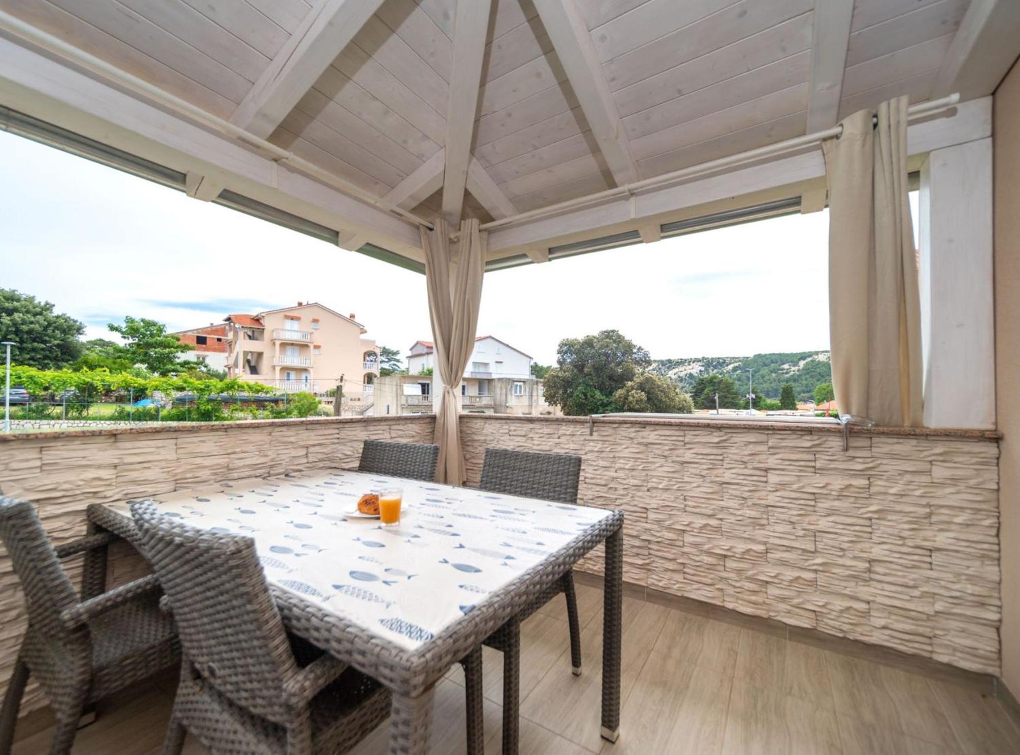 Apartmani Sabbioso Лопар Екстер'єр фото